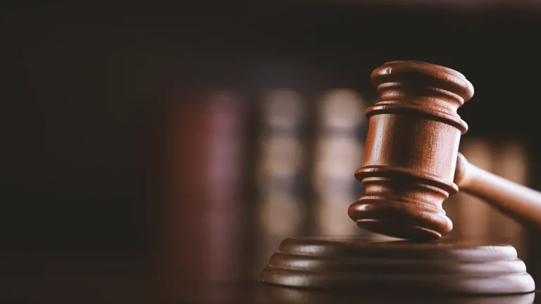 irdai-bans-international-broker-confiance-for-two-years