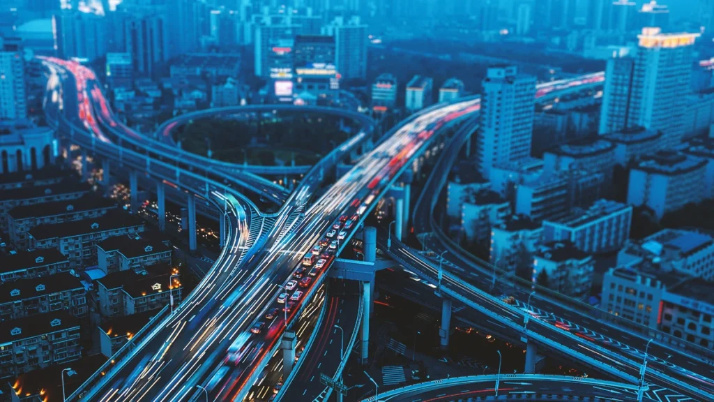 chinas-insurance-premiums-grow-steadily-in-q1-2024-but-claims-surge