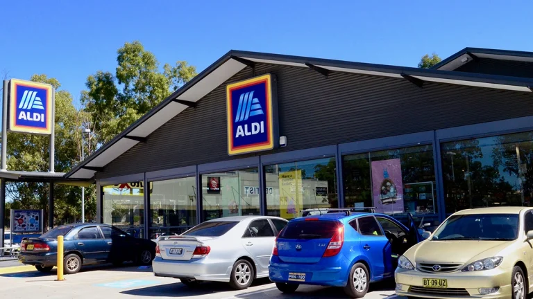 german-supermarket-giant-aldi-launches-insurance-line-in-australia-using-honeys-white-label-platform