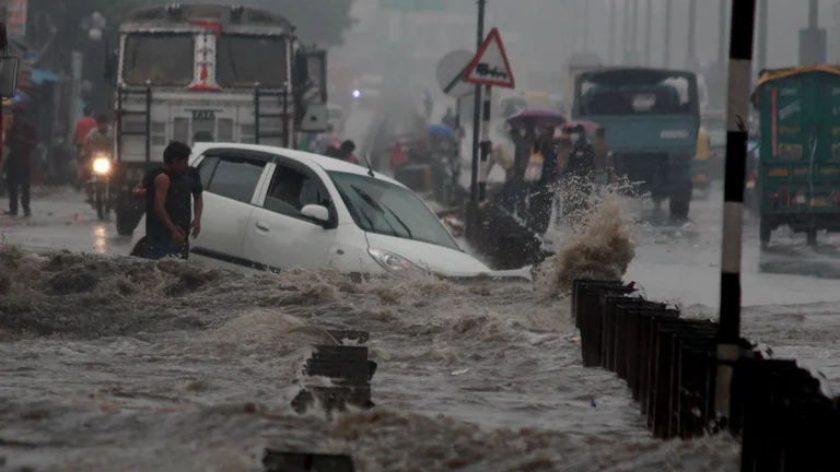 swiss-re-integrates-advanced-global-and-japan-fathom-flood-maps-into-catnet