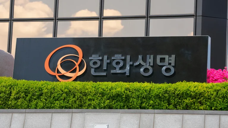 hanwha-life-teams-up-with-stanford-university-for-ai-project