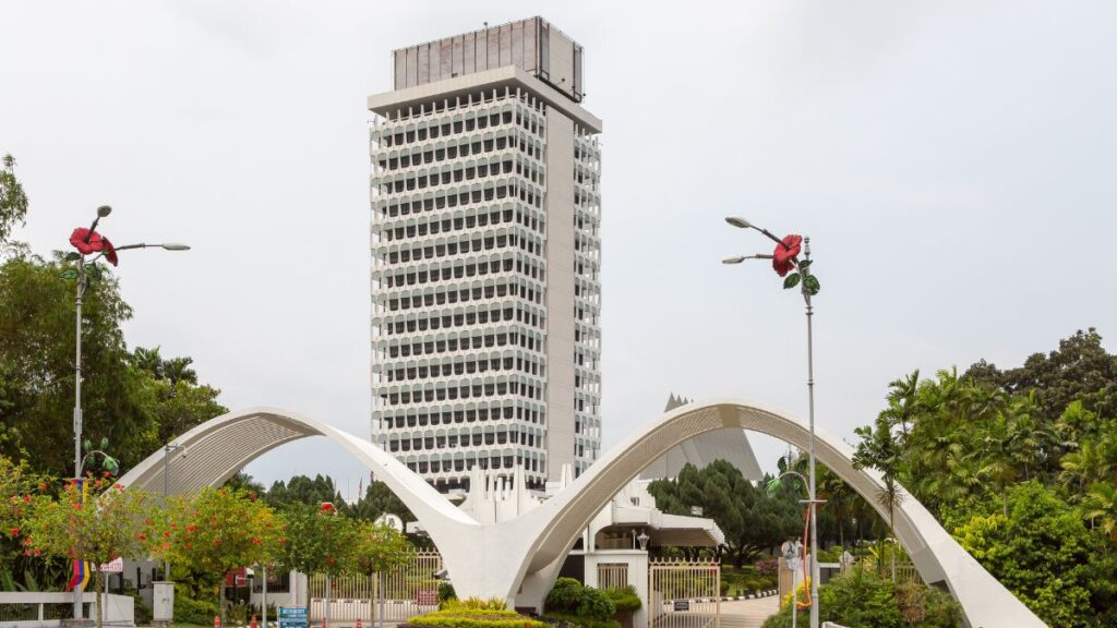 malaysian-pac-to-hold-closed-door-proceedings-on-rising-insurance-premiums-private-healthcare-costs