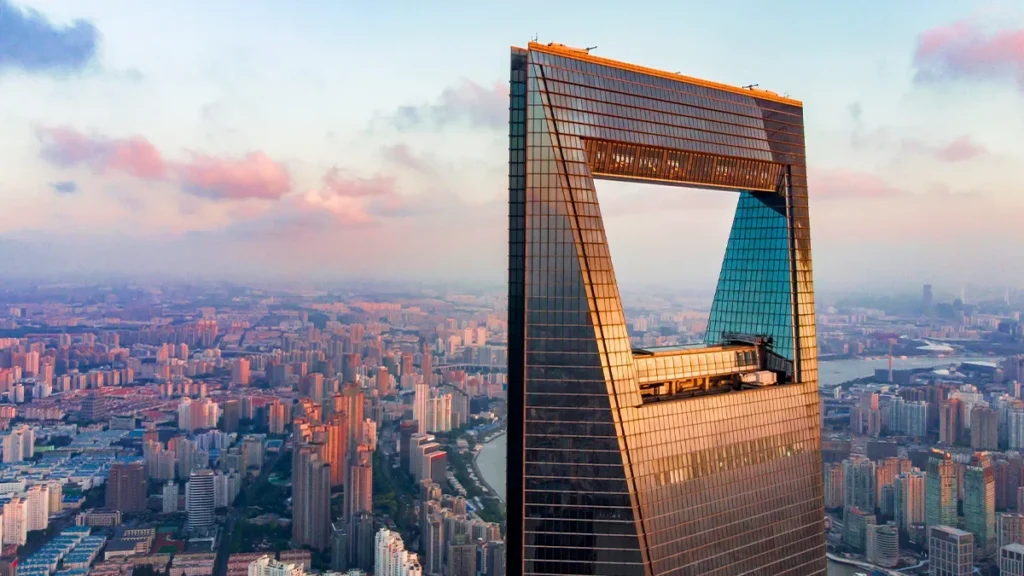 china-unveils-plan-to-boost-insurance-support-for-cross-border-trade-in-shanghai
