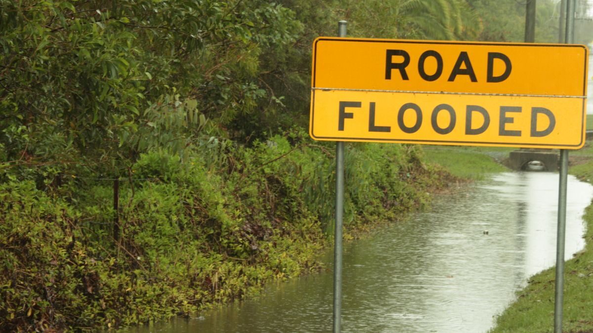 Nsw hit by record floods as one in 500 year event leaves 50000 stranded  rein asia