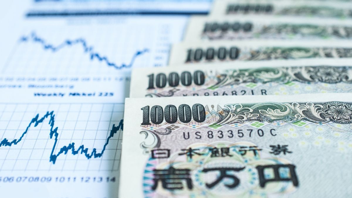 Japanese life insurers to remain resilient vs Recent steep spike in super long jgb yields fitch  rein asia