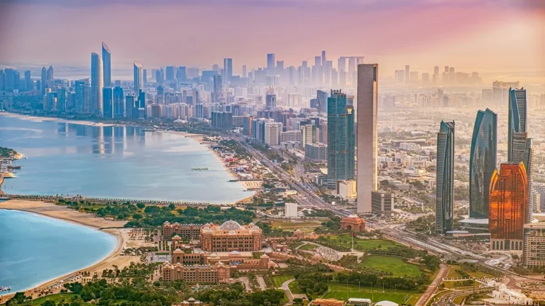 ihc-blackrock-launch-us1bn-ai-powered-reinsurance-venture-headquartered-in-abu-dhabi