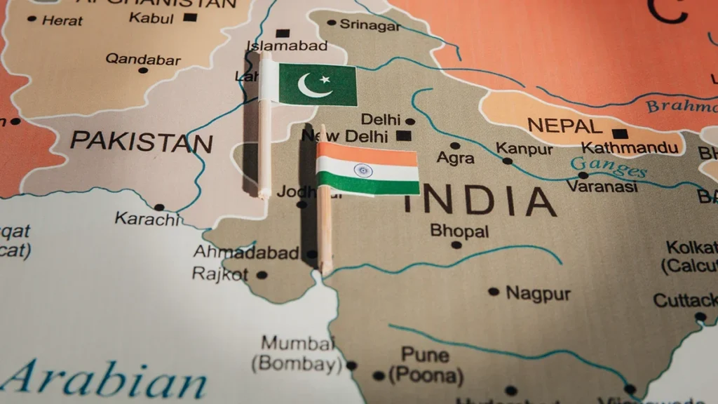 insurers-contemplating-15-25-rise-in-marine-awrp-due-to-india-pakistan-tensions-sampp