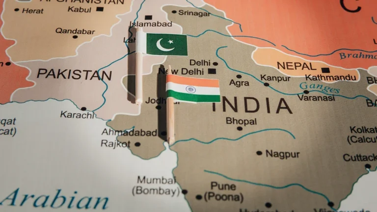 insurers-contemplating-15-25-rise-in-marine-awrp-due-to-india-pakistan-tensions-sampp