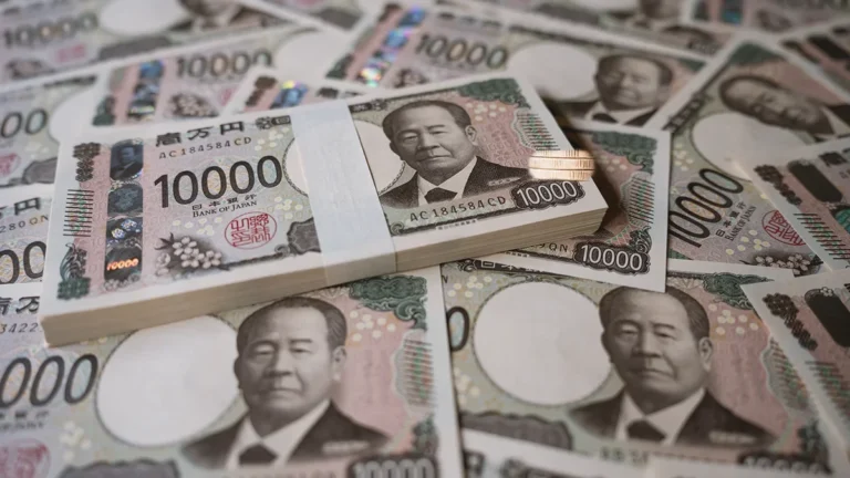 japans-top-life-insurers-to-cut-jgb-holdings-by-us9-1bn-in-fy2025-report