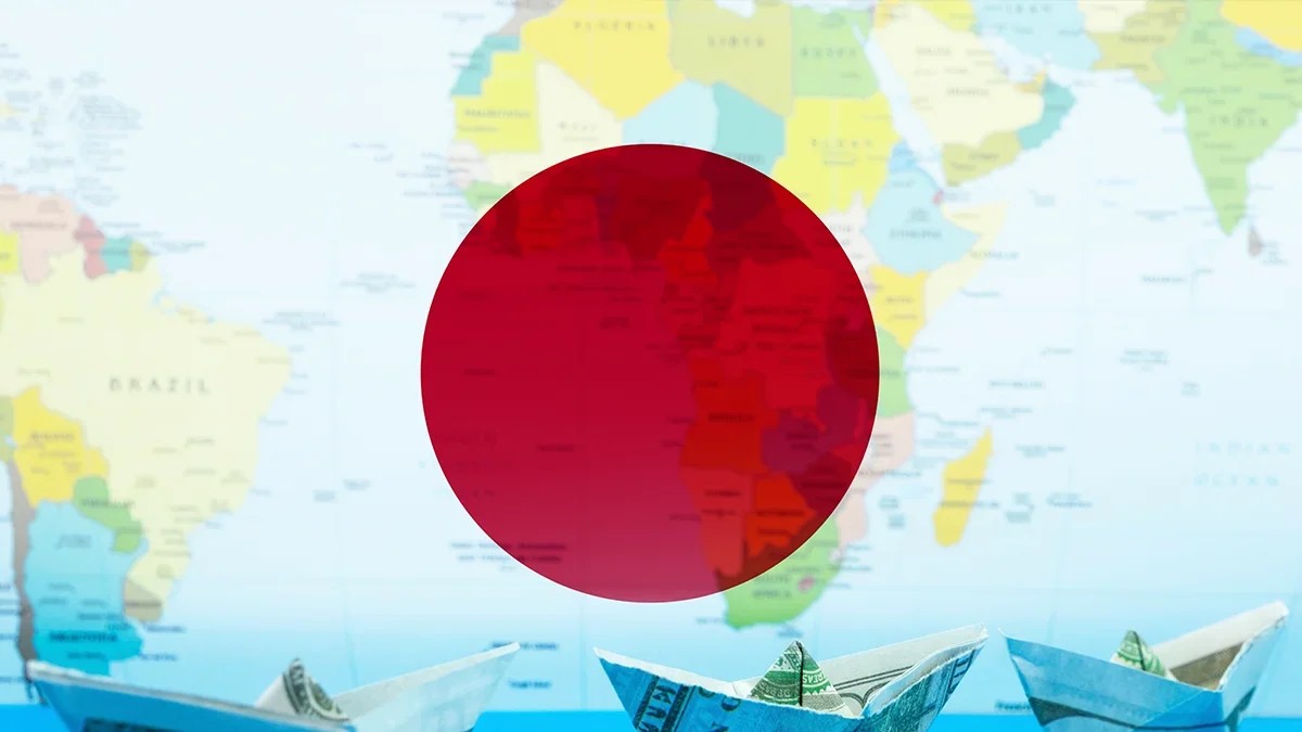 Investments weaker yen cushion JGB losses as Japanese life insurers push ahead with overseas growth