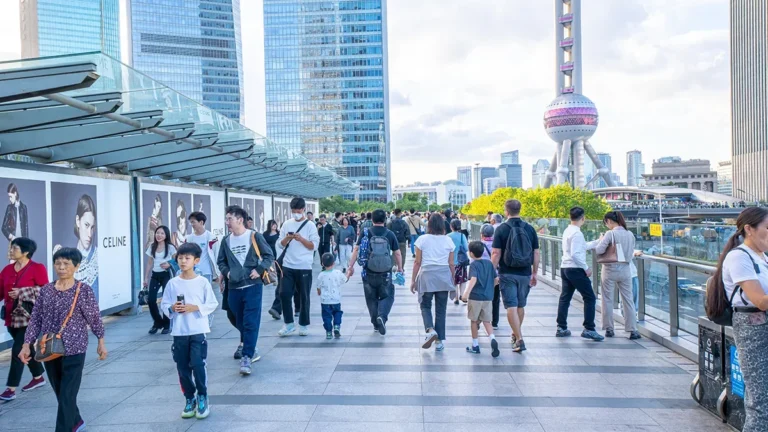 aia-and-aegon-receive-approval-to-set-up-asset-firms-in-shanghai