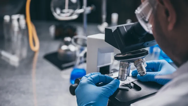 bhsi-launches-new-management-liability-policy-for-australias-life-sciences-sector