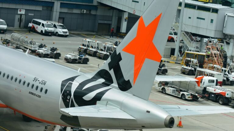 etiqa-insurance-extends-travel-coverage-amid-jetstar-shutdown