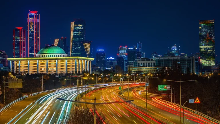 korean-insurers-face-capital-strain-but-stable-profits-expected-in-2025-fitch