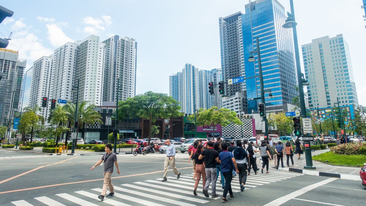 Manulife philippines chinabank renew bancassurance partnership  rein asia