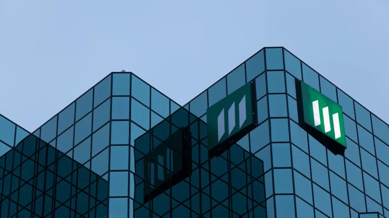manulife-to-shift-legal-domicile-from-bermuda-to-hong-kong-report