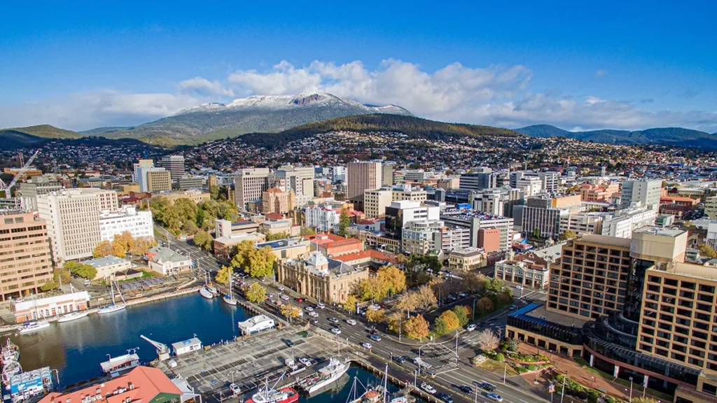 tasmanians-liberals-pledge-to-create-tasinsure-to-cut-insurance-costs