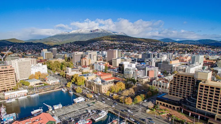 tasmanians-liberals-pledge-to-create-tasinsure-to-cut-insurance-costs