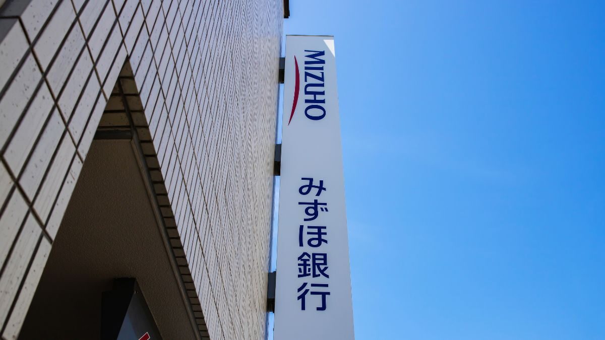 mizuho-bank-plans-to-cease-hiring-seconded-insurance-staff-after-data-breaches-reports