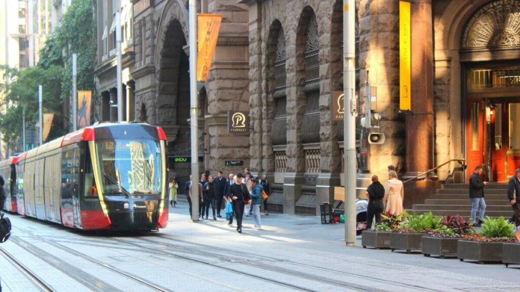 suncorp-saw-profits-jump-52-3-on-strategic-divestments-gwp-rise-by-6-3-in-fy25