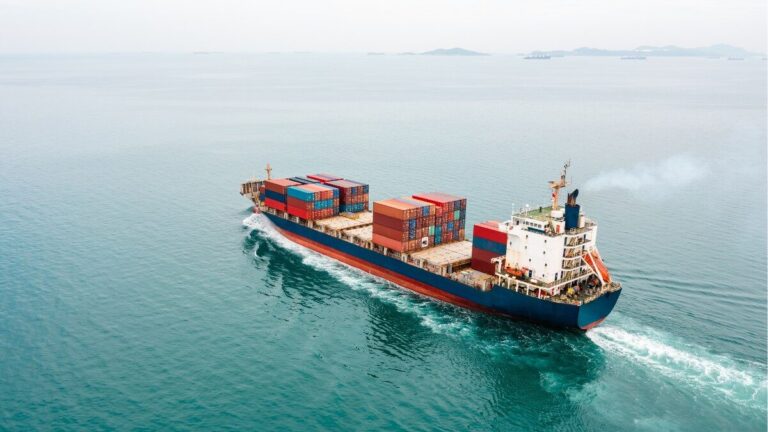 apac-posts-nearly-30-of-global-marine-insurance-premiums-with-rising-cargo-share