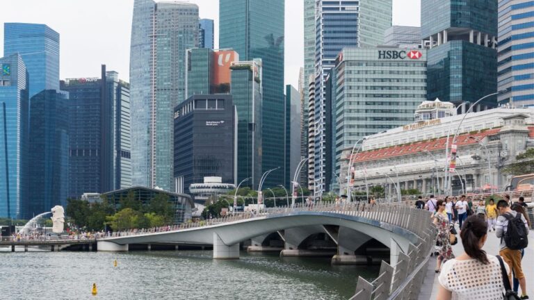 mas-releases-guidelines-for-financial-institutions-to-prevent-misleading-financial-information-online