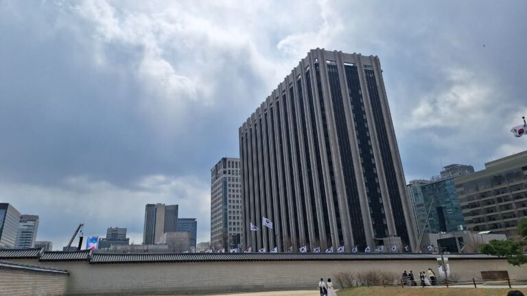 south-koreas-fsc-suspends-mg-non-life-ops-transfers-contracts-to-bridge-insurer
