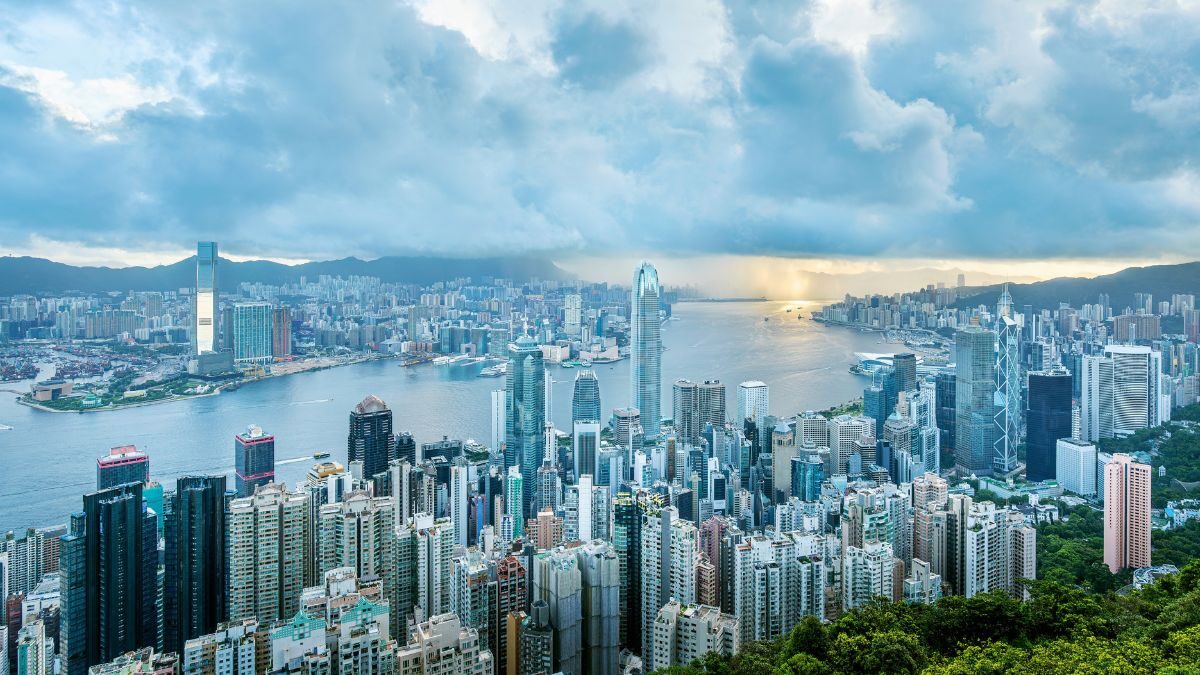 Hong kong life insurance acquired by china based yuexiu enterprises  rein asia