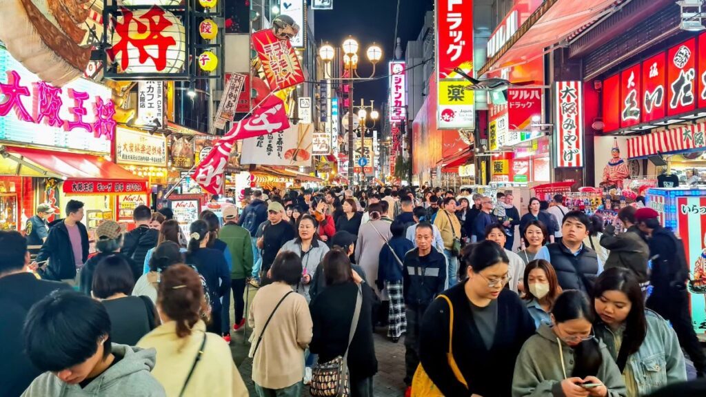 japanese-life-insurers-turn-to-domestic-bonds-amid-rising-yields-report