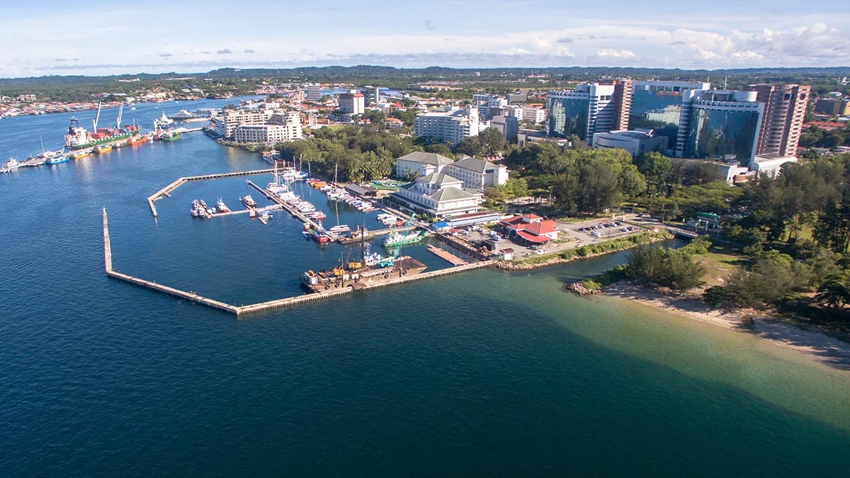 Datuk ahmad hizzad baharuddin appointed as chairman of labuan fsa  rein asia