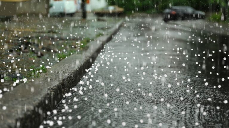 queensland-hailstorm-claims-climb-past-27800-insurers-brace-for-more