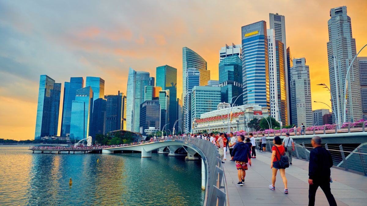 singapore-life-insurers-post-10-4-growth-in-new-business-premiums-for-q3-2025