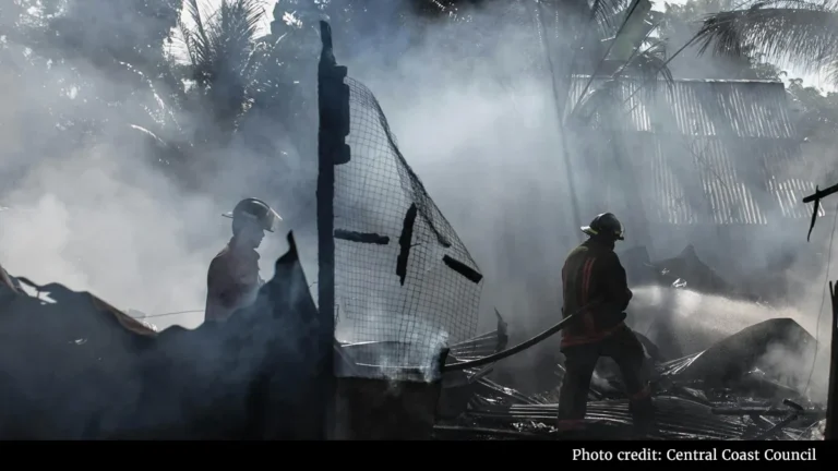 australian-bushfires-nsw-govt-announces-disaster-declarations-activates-aid-to-6-local-government-areas