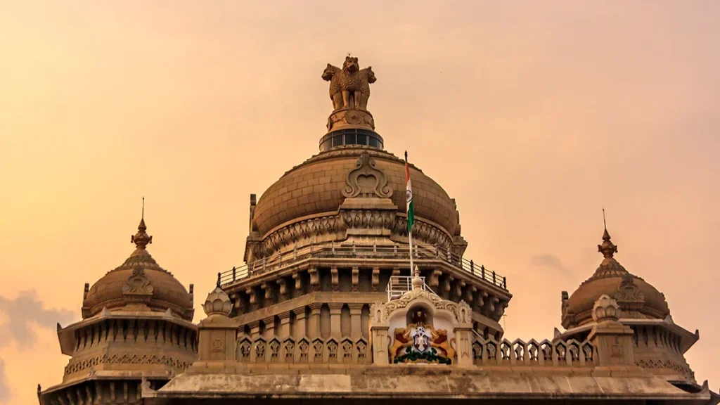 indias-parliament-approves-bill-allowing-100-foreign-direct-investment-in-insurance