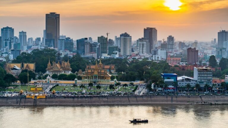 general-insurance-premiums-in-cambodia-surge-42-in-q4-2025