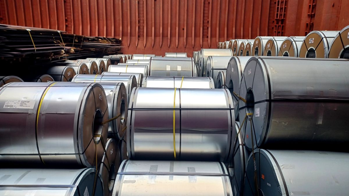 K sure issues its first steel export guarantee for smes  rein asia