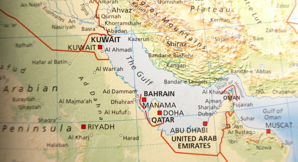 japanese-insurers-consider-widening-high-risk-shipping-zones-near-iran-conflict-report