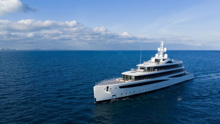 qbe-aurora-unveil-industry-first-lead-algorithmic-underwriting-for-marine-risks