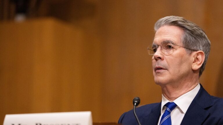 us-maritime-reinsurance-programme-for-hormuz-shipping-set-to-launch-bessent-says