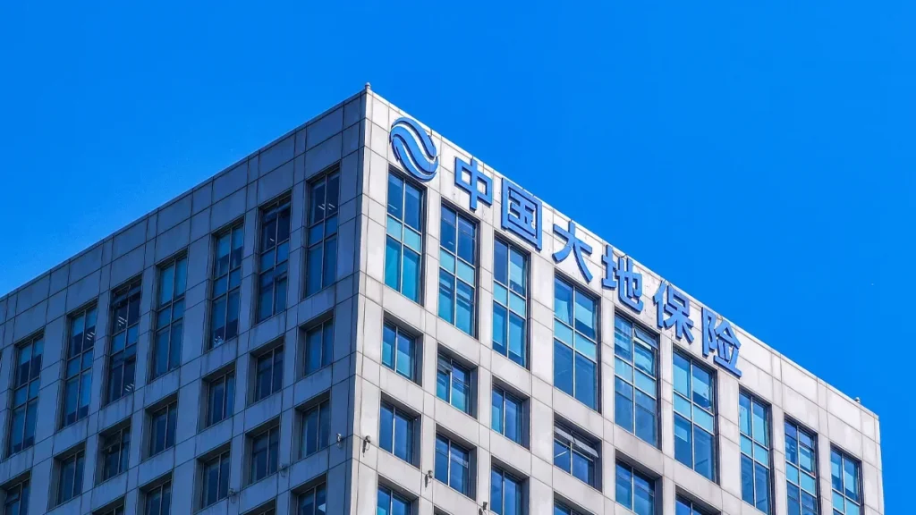 china-re-posts-record-180-4bn-yuan-gwp-for-2025-as-ifrs-profit-slips-dividend-rises