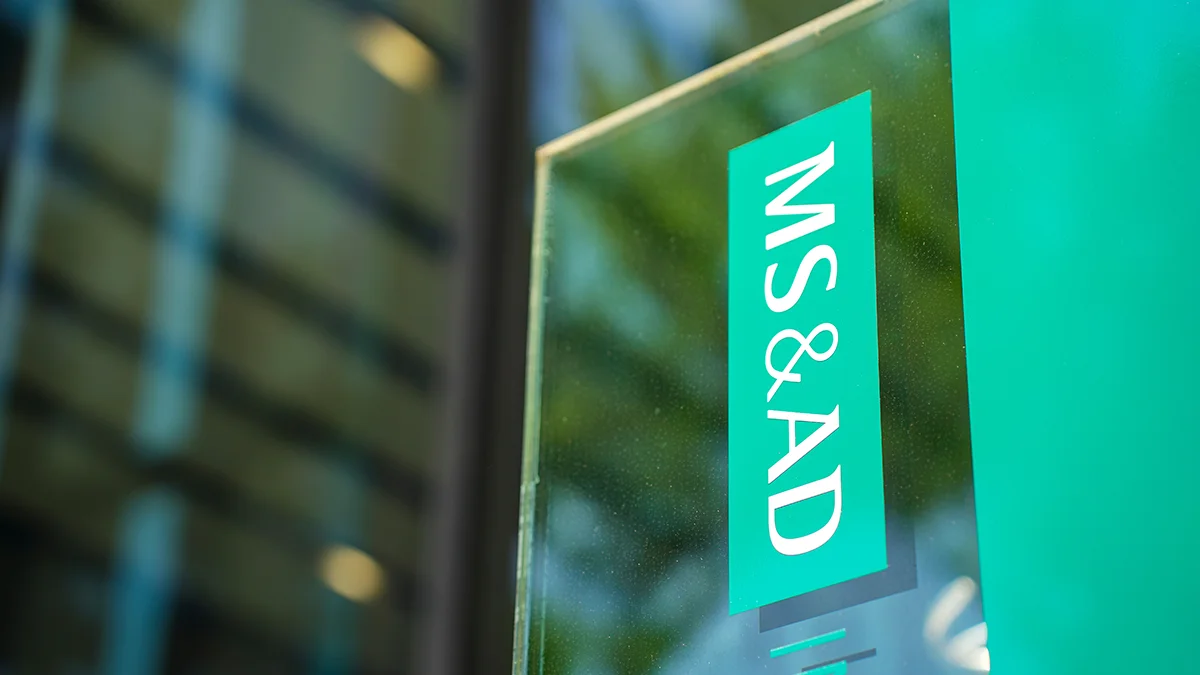 Msad completes us 44bn acquisition of 18 stake in barings  rein asia