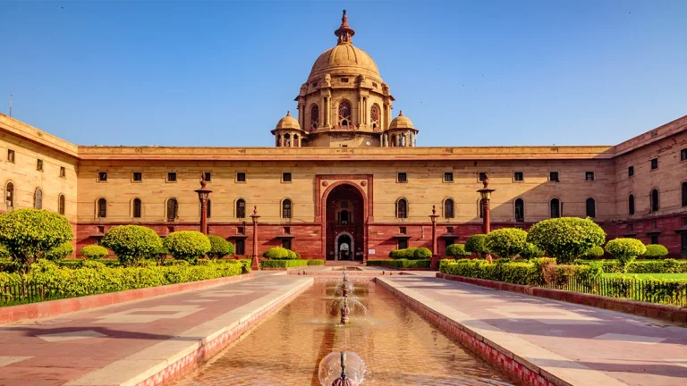 indias-finance-ministry-directs-state-run-insurers-banks-to-implement-austerity-measures