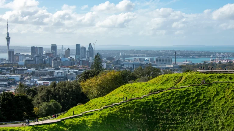 new-zealand-study-quantifies-auckland-volcanic-gas-risk-for-first-time