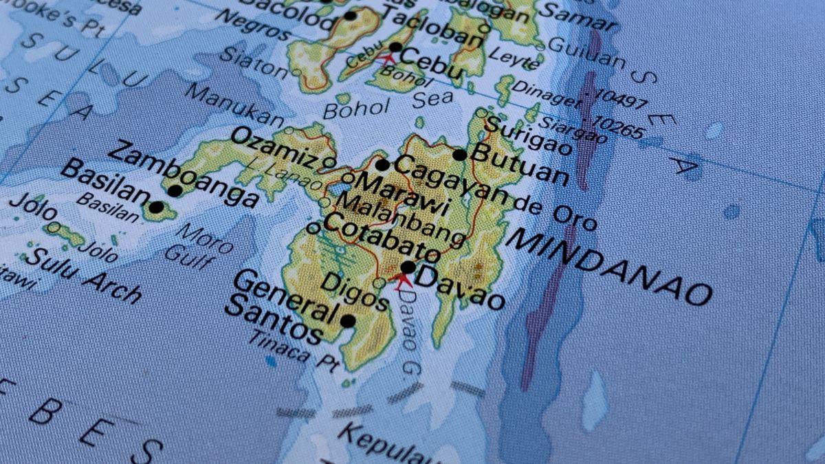 Map of Mindanao, Philippines, labeling major cities such as Davao, General Santos, Cotabato, Zamboanga, Butuan and Surigao.