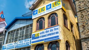LIC logo.