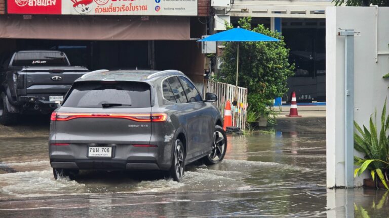 Severe Bangkok floods strike days before start of Thailand's new disaster insurance scheme