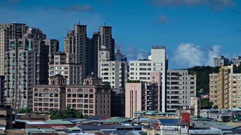 Taiwan life insurers swing to NT$200m July loss as stock market slide hits investments