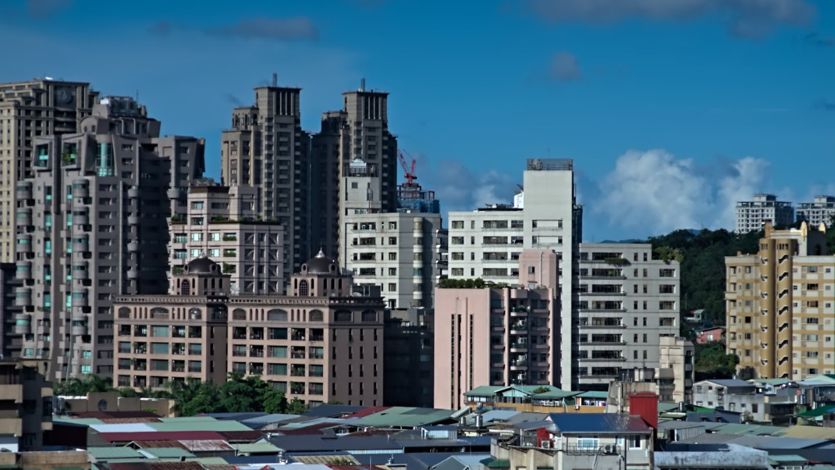 Taiwan life insurers swing to NT$200m July loss as stock market slide hits investments