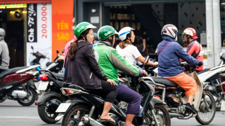 Vietnam considers mandatory social insurance for 700,000+ ride-hailing drivers